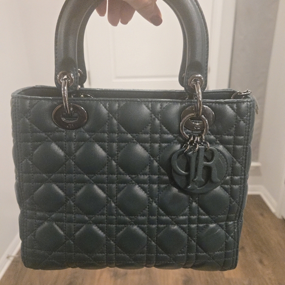 Lady Dior Medium Handbag - Picture 14 of 17